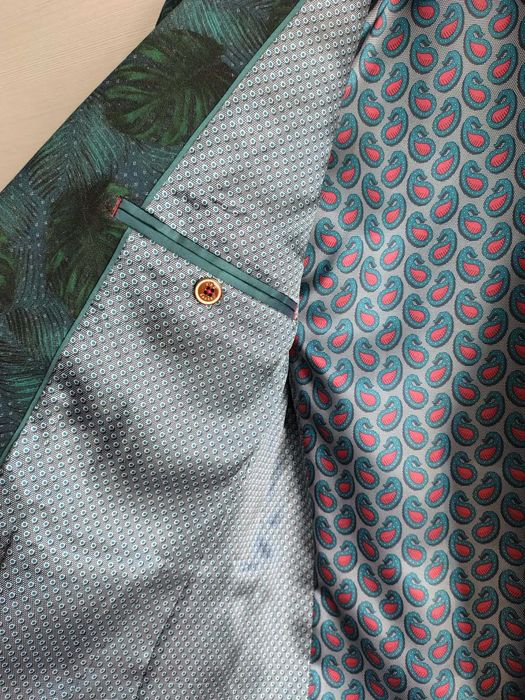 Sacou Slim Fit Ted Baker Blazer Suit Jacket Size 4 or M-L 2 Button