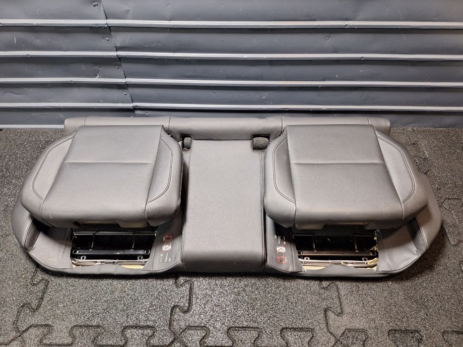 Bancheta Piele Cu Scaunele Copii Volkswagen Passat Variant 3G5 2014