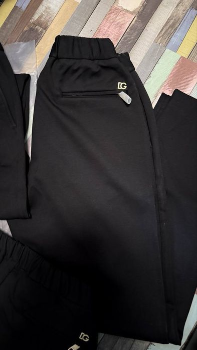 Pantaloni pentru bărbați