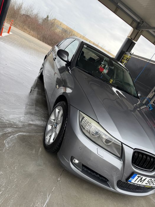 Vând bmw e90 2010 2.0d 184hp automat