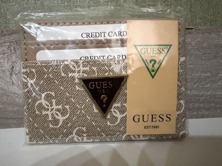 Cardholder портмоне за карти guess
