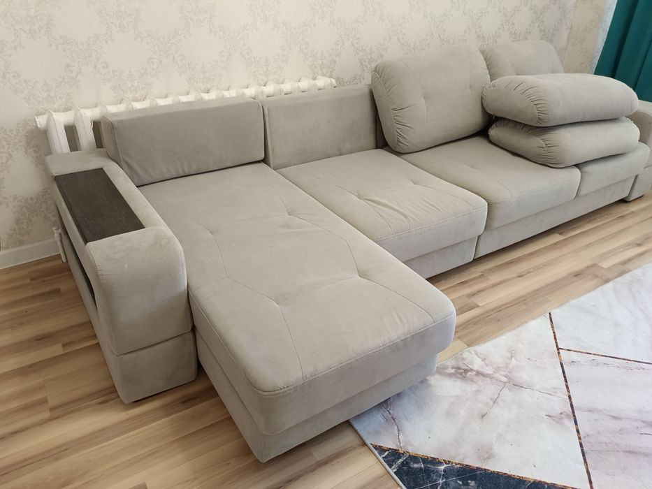 Диван для гостиной