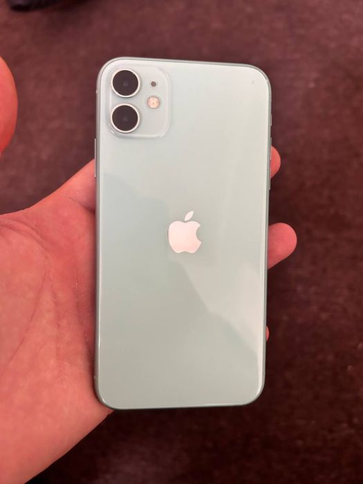 Продам айфон 11, 64 гб 72% акб