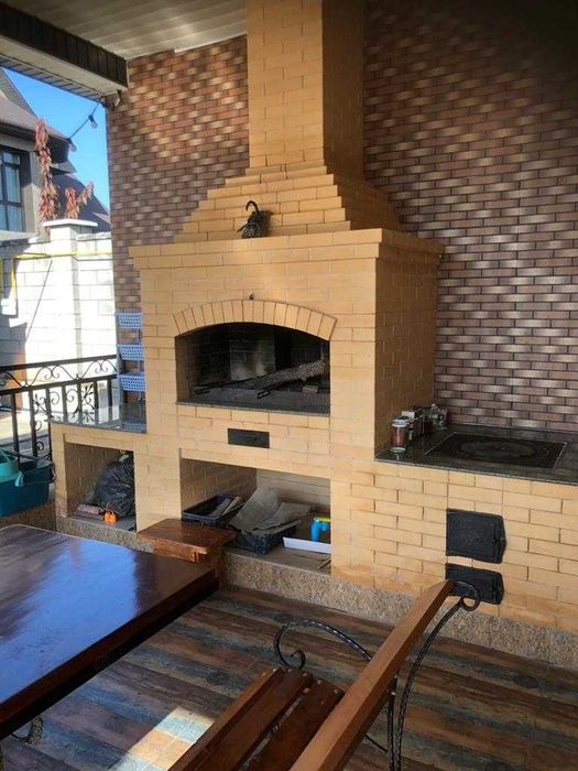 Кладка печей, каминов. Зона барбекю, помпейские печи на дровах.
