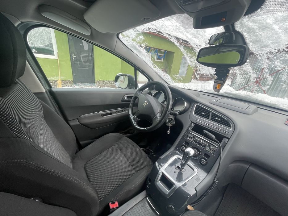 Peugeot 5008,  1,6 hdi inmatriculat din 2009