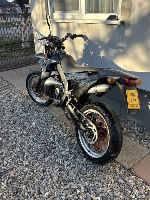 Derbi senda 50 cu acte, categoria B sau AM(pret in lei!!)