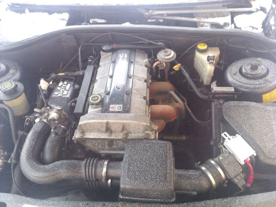 ФОРД СЬЕРРА запчасти продаю