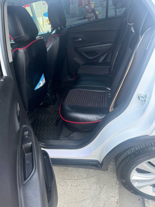 Продаю свой Трекер 1 премьер