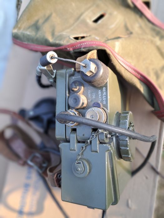 2 statii radio  militare rusesti  de colectie anii 50