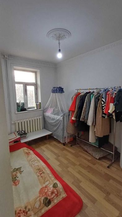 Бадамзар, 3/2/4 Продаётся Кирпичный 77 серия, 2\6 балкон