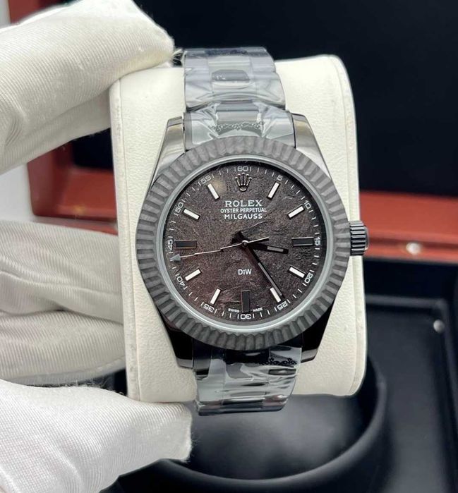 Часовници datejust 41mm Milgauss черен