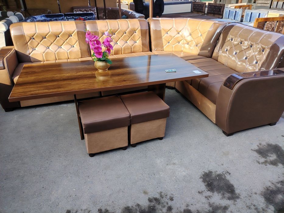 Мягкий мебель сотилади