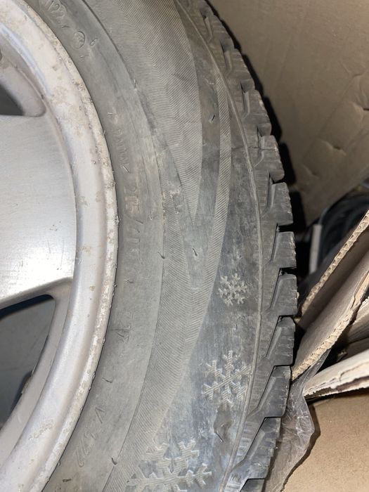 Резина от мерса с дисквми оригинал