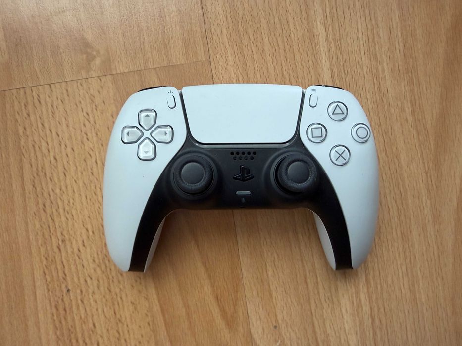 PlayStation 5 Slim 1TB + Disk Drive + 2 игри | Отличен комплект Sony | Mortal Kombat RDR