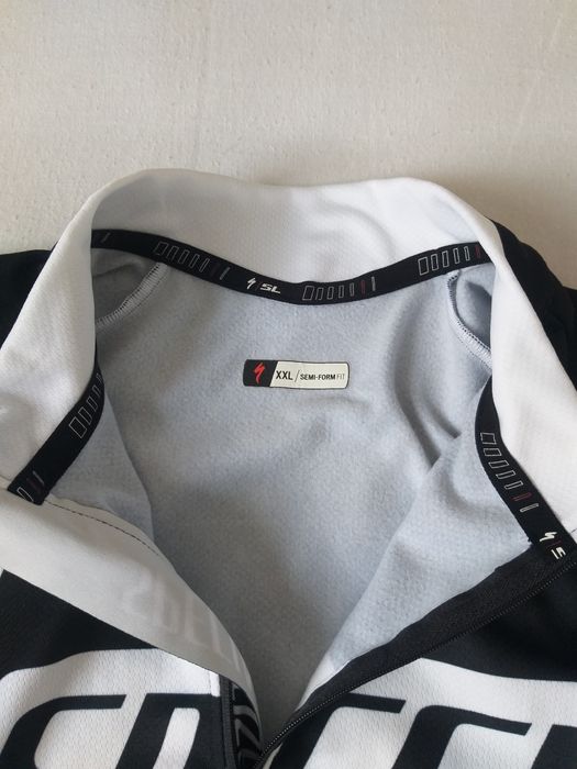 Екип за колоездене, джърси