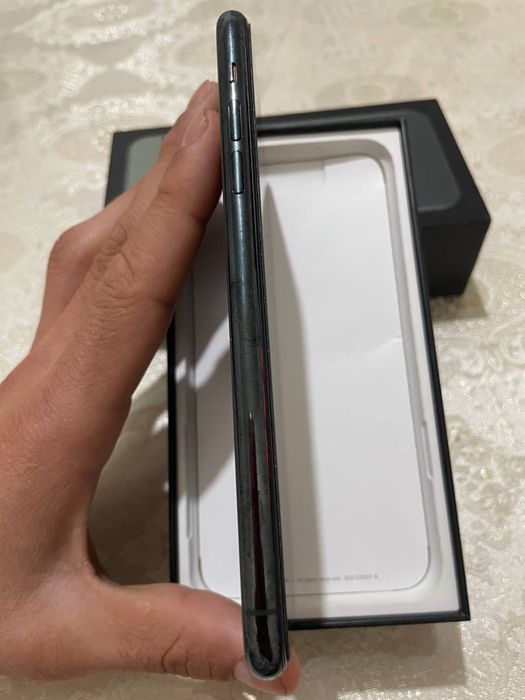 Iphone 11 pro max 256 gb LL/A versiya 18.3.1