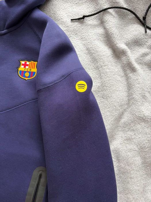 Nike tech Barcelona edition!