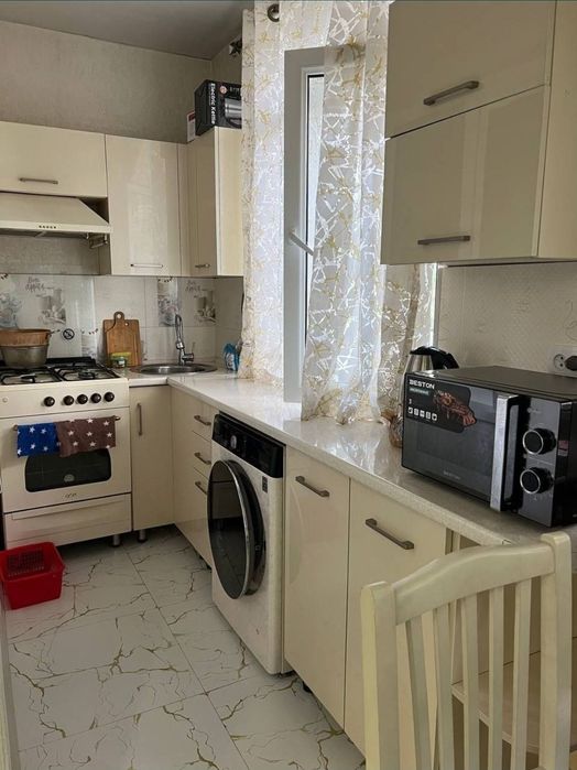 Юнусабад-11 / АРЕНДА КВАРТИРЫ-2 Комнатная