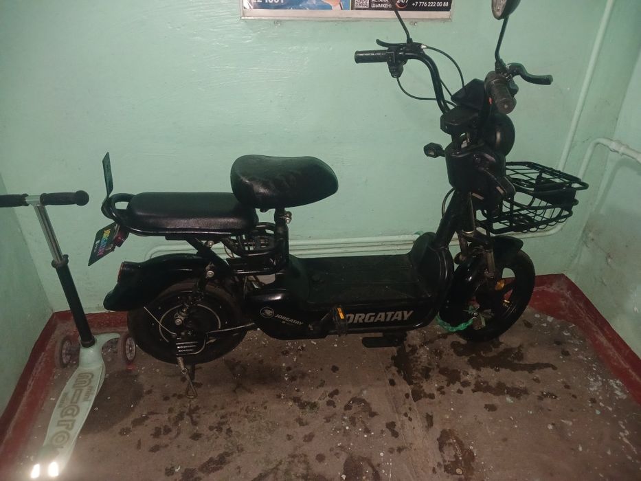 Мопет или скутер