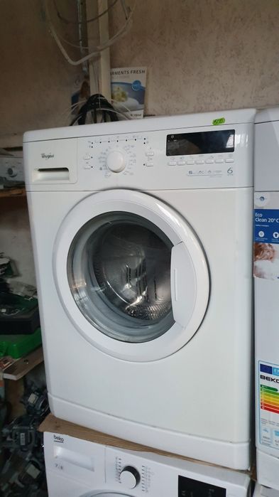 Vînd masina de spălat rufe Pitești