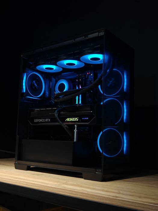 Ryzen 7800x3d/RTX 5070TI 16g/DDR5 32/Ssd 1T