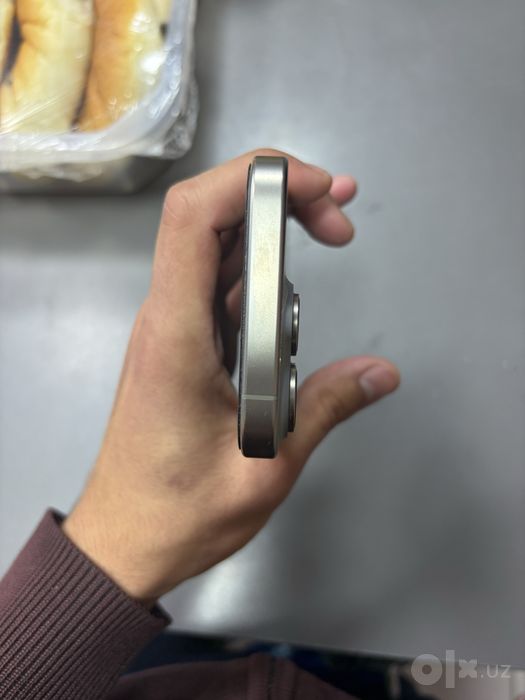 iPhone 15 pro 128 Gb