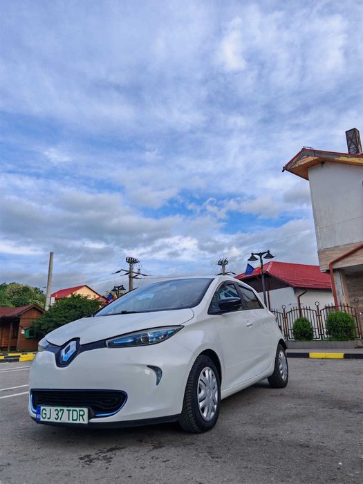 DE VANZARE: Renault Zoe Electric