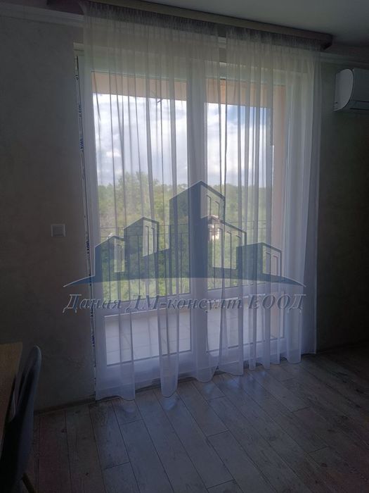 Дава се под наем Тристаен апартамент в Шумен, Пазара - 88 кв.м за 489.6 € - Снимка #4