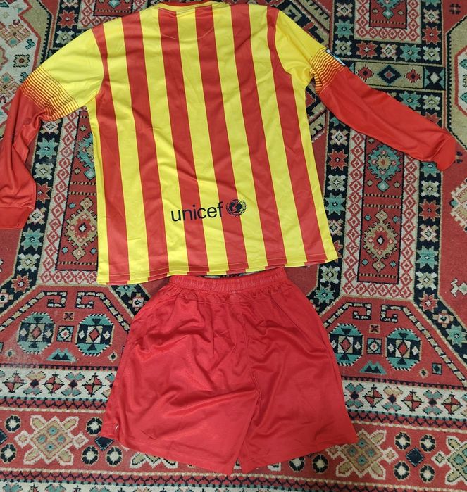 2013-15 Barcelona Away Forma