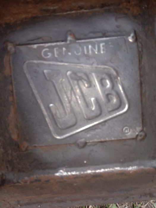 Запчасти  на ПАЗ ,ЗИЛ б/у