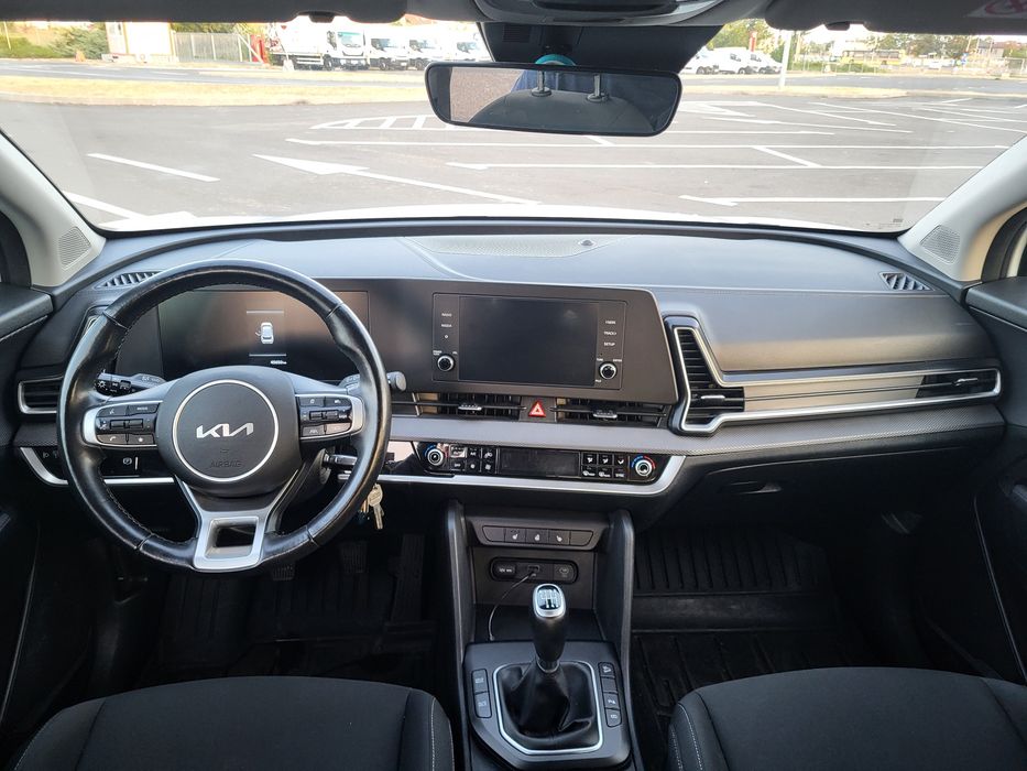 KIA Sportage 2023 — imagine 2