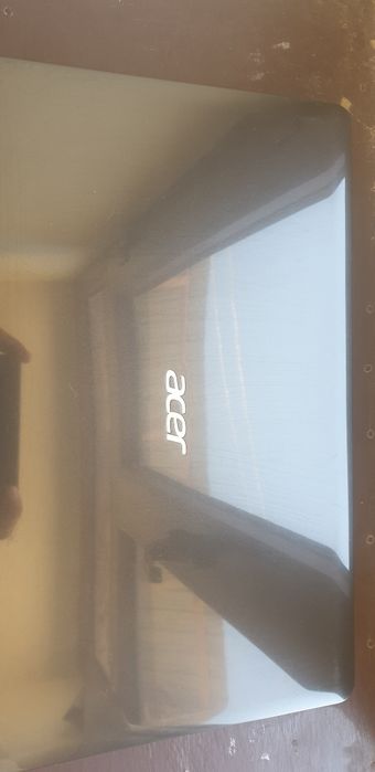 noutbuklar  holati a'lo yana boshqalari ham bor