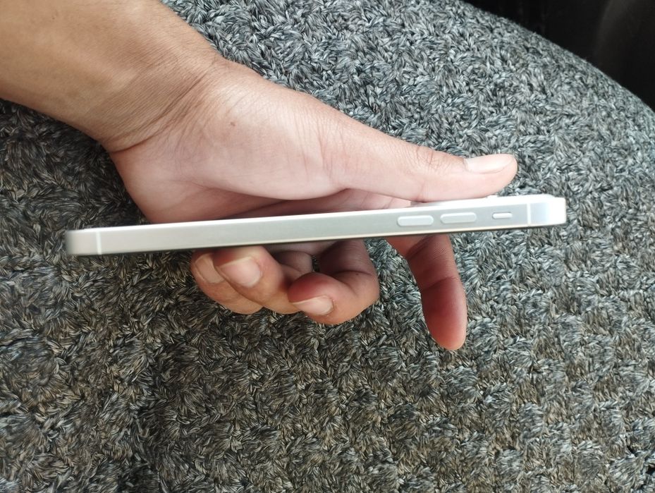 Iphone xs max holati yaxshi