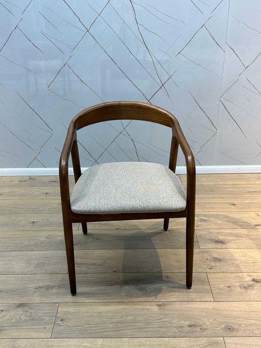 Стул из натурального дерева!