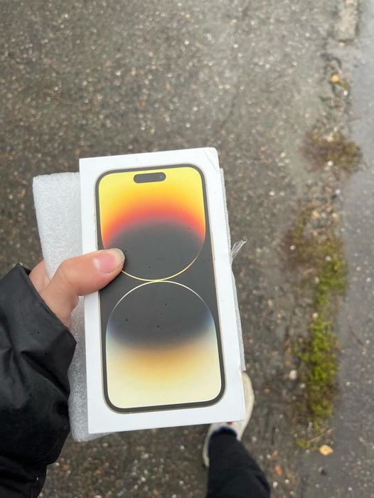 Айфон 14 про б,у