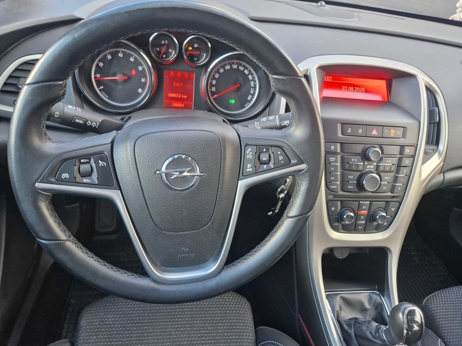Opel Astra 1.6 Benzină 2010 Euro 5 Posibilitate rate Transport gratuit