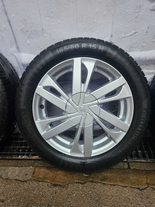 Оригинални лети джанти 15" Toyota Aygo