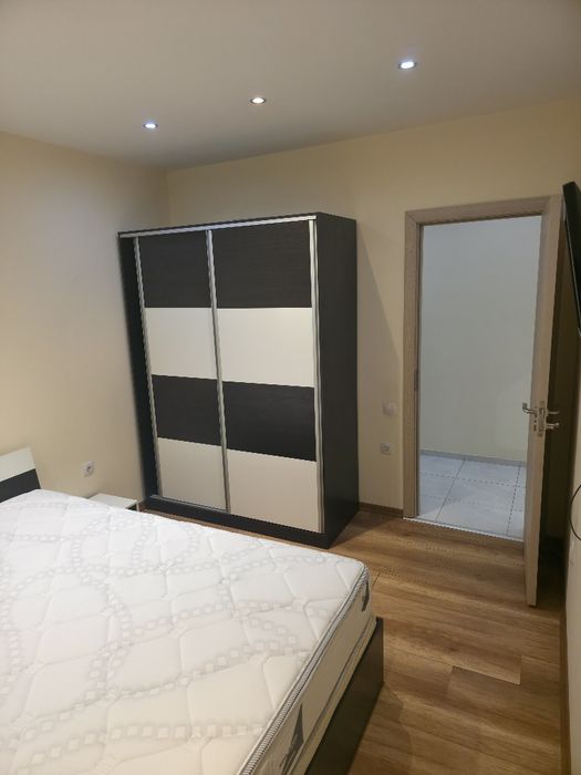 Дава се под наем Двустаен апартамент в Пловдив, Кючук Париж - 70 кв.м за 382.5 € - Снимка #5