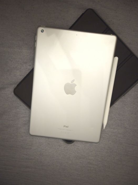 Ipad 9th gen 2021 10.2 inch 256gb