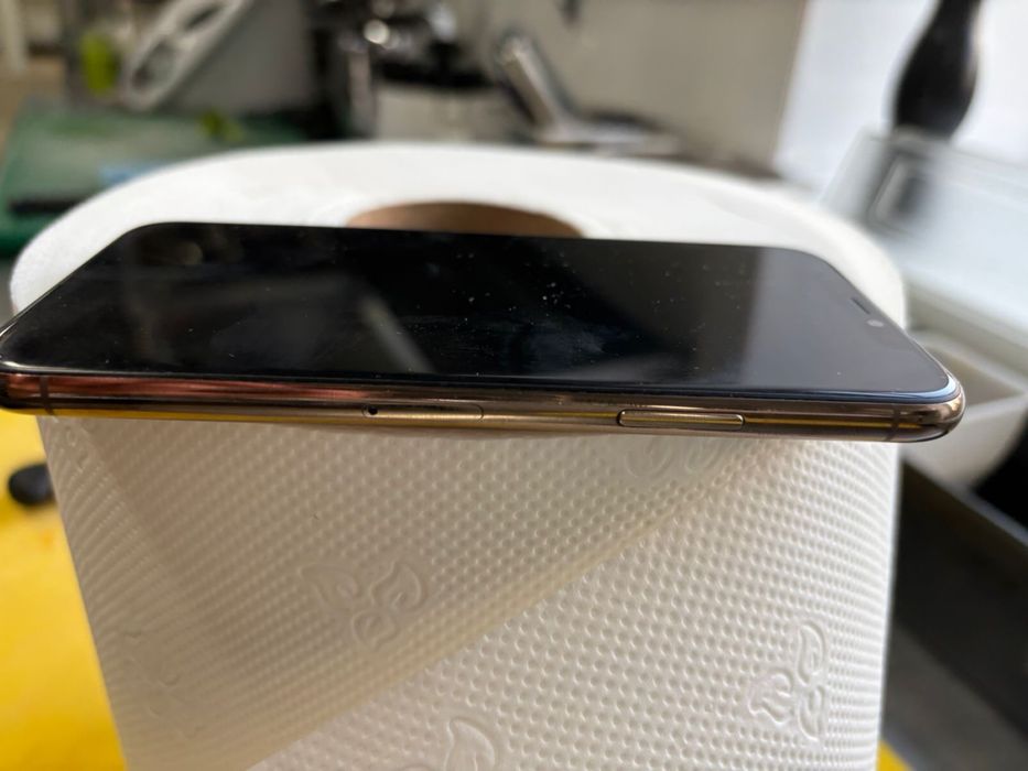 Айфон 11 про 64GB