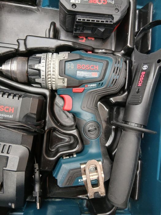 Акумулаторна Безчетков винтоверт Bosch  GSR 18v-150C