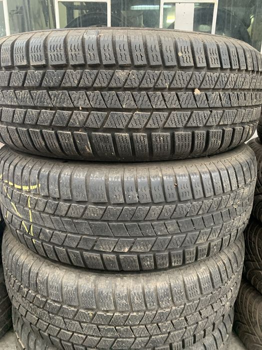 Anvelope iarna 215/65R16
