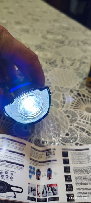 Продам электронная фара, спидометр на руль велосипеда