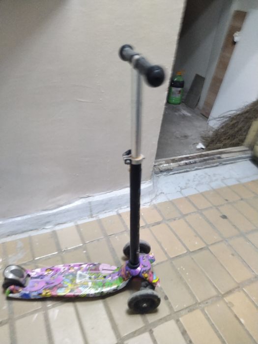 Продается Самокат детский