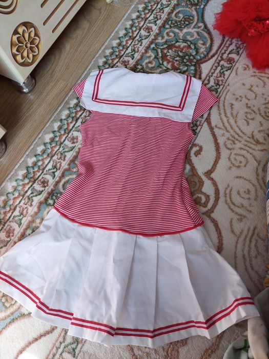 Продам платье для девочки