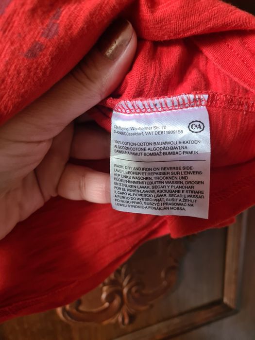 Tricou C&A, Spider man, Marvel, nr. 128, cu paiete, în stare impecabil