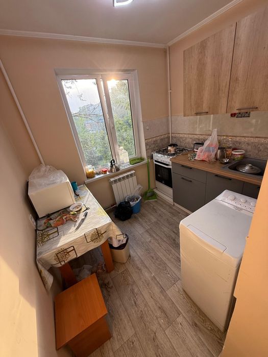 Стиралка Hotpoint Ariston Artl 104