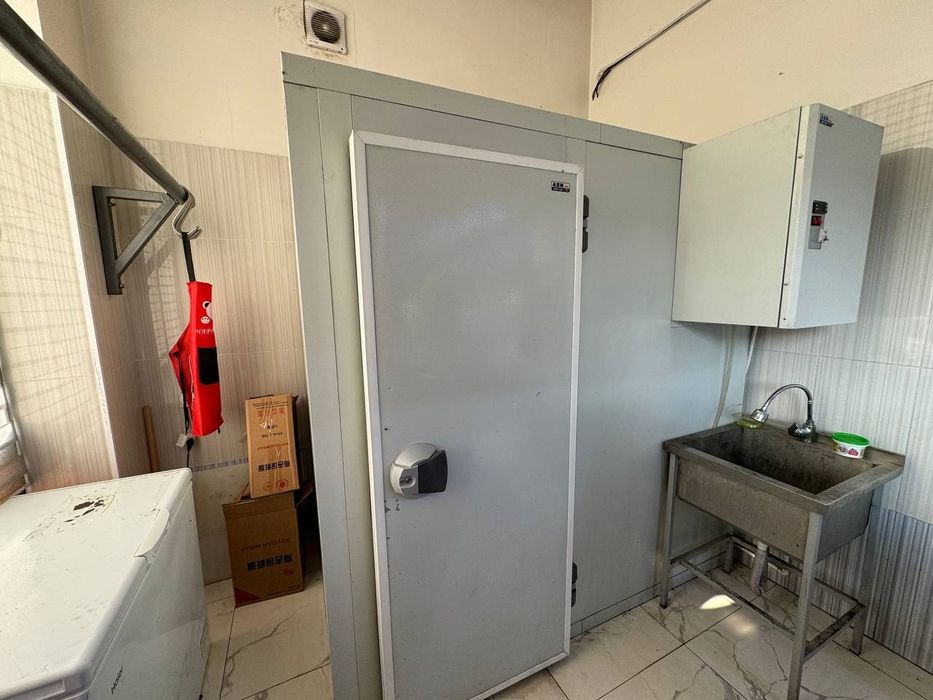 Холодильник камера