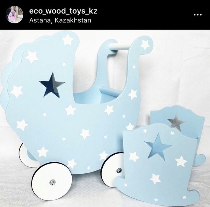 Деревянные игрушки (коляски, кроватки/люльки, домик) для кукол