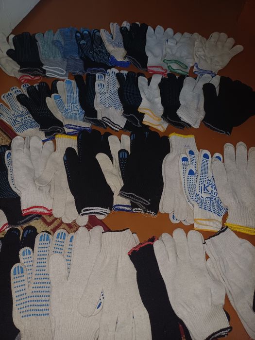 Рабочие перчатки спецовки